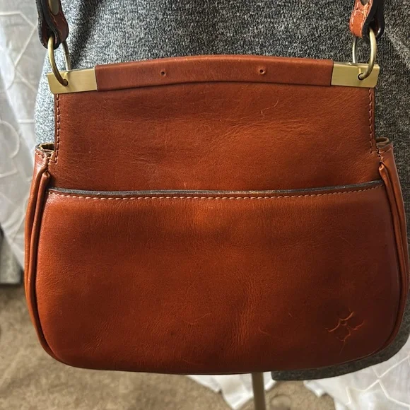 Patricia Nash Veneto Leather Crossbody with Tooled Front Flap Design - Picture 4 of 16